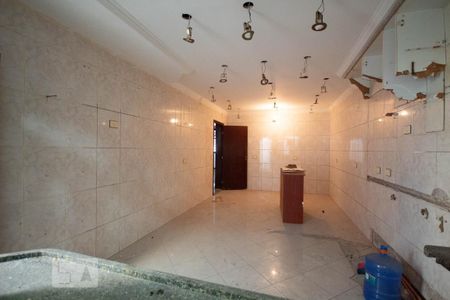 Casa à venda com 313m², 3 quartos e 4 vagasCozinha