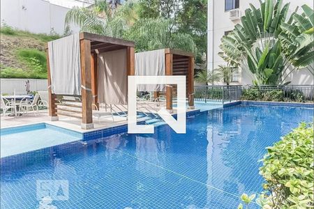 Apartamento à venda com 78m², 3 quartos e 1 vagaÁrea comum - Piscina