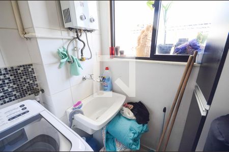 Apartamento à venda com 78m², 3 quartos e 1 vagaÁrea de Serviço