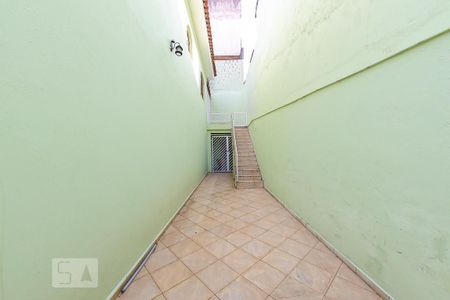 Casa à venda com 320m², 3 quartos e 7 vagas Casa à venda com 320m², 3 quartos e 7 vagasCorredor