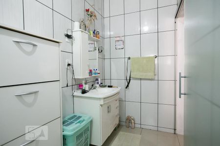 Casa à venda com 550m², 2 quartos e 50 vagasBanheiro da Suíte