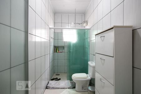 Casa à venda com 550m², 2 quartos e 50 vagasBanheiro da Suíte