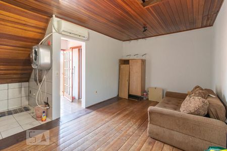 Sala/Quarto de kitnet/studio para alugar com 1 quarto, 24m² em Glória, Porto Alegre