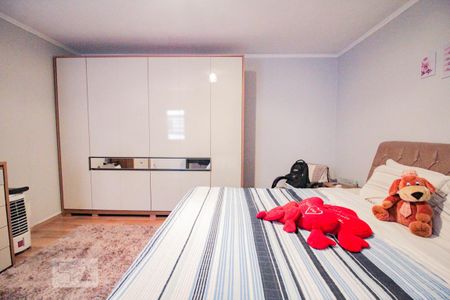 Casa à venda com 270m², 3 quartos e 2 vagas Casa à venda com 270m², 3 quartos e 2 vagasQuarto