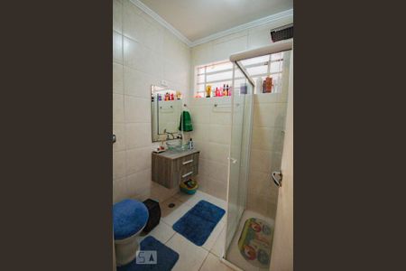Casa à venda com 270m², 3 quartos e 2 vagas Casa à venda com 270m², 3 quartos e 2 vagasBanheiro