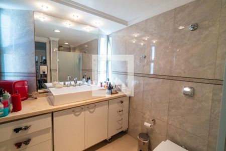 Apartamento à venda com 101m², 3 quartos e 1 vaga Apartamento à venda com 101m², 3 quartos e 1 vagaBanheiro Social