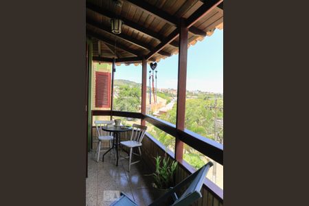 Casa para alugar com 267m², 3 quartos e 2 vagas Casa para alugar com 267m², 3 quartos e 2 vagasVaranda da suíte