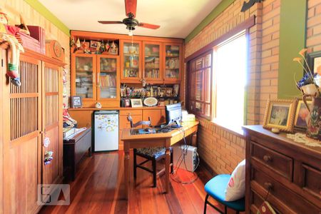 Casa para alugar com 267m², 3 quartos e 2 vagas Casa para alugar com 267m², 3 quartos e 2 vagasEscritório