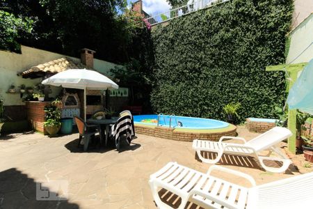 Casa para alugar com 267m², 3 quartos e 2 vagas Casa para alugar com 267m², 3 quartos e 2 vagasPiscina