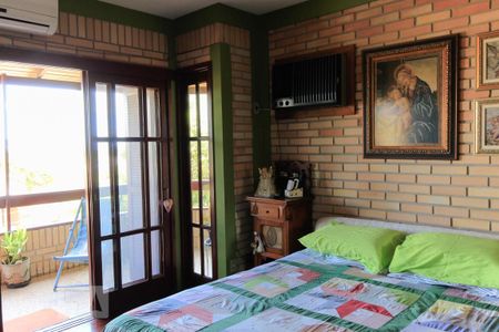 Casa para alugar com 267m², 3 quartos e 2 vagas Casa para alugar com 267m², 3 quartos e 2 vagasSuíte