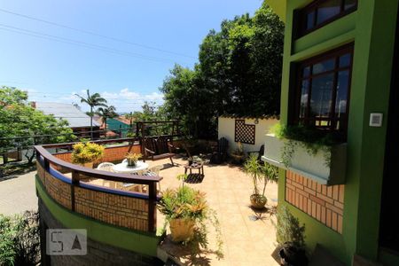 Casa para alugar com 267m², 3 quartos e 2 vagas Casa para alugar com 267m², 3 quartos e 2 vagasQuintal