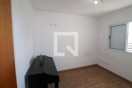 Apartamento à venda com 96m², 3 quartos e 2 vagasQuarto 2