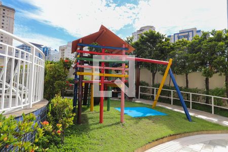 Apartamento à venda com 96m², 3 quartos e 2 vagasÁrea comum - Playground