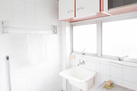 Apartamento para alugar com 40m², 1 quarto e 1 vagaÁrea de Serviço