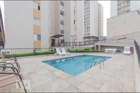 Apartamento para alugar com 61m², 3 quartos e 1 vagaÁrea Comum - Piscina