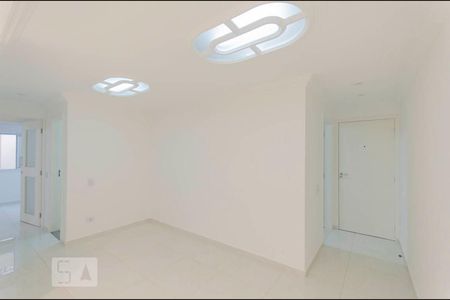 Sala de apartamento para alugar com 3 quartos, 61m² em Vila Pierina, São Paulo