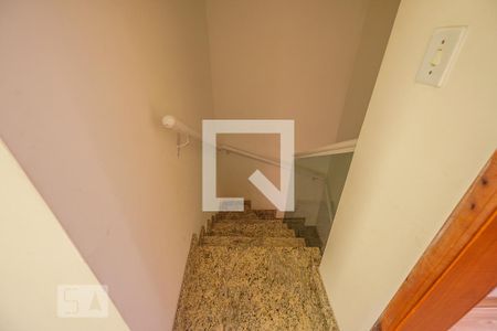 Casa à venda com 175m², 2 quartos e 6 vagas