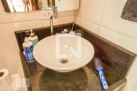 Casa à venda com 175m², 2 quartos e 6 vagas