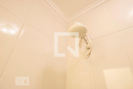 Casa à venda com 175m², 2 quartos e 6 vagas