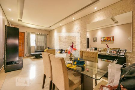 Casa à venda com 2 quartos, 175m² em Vila Matilde, São Paulo