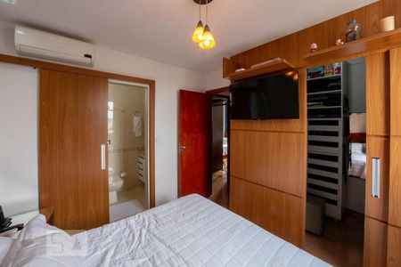 Apartamento à venda com 173m², 4 quartos e 2 vagasQuarto Suíte