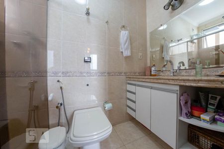 Apartamento à venda com 173m², 4 quartos e 2 vagasBanheiro da Suíte