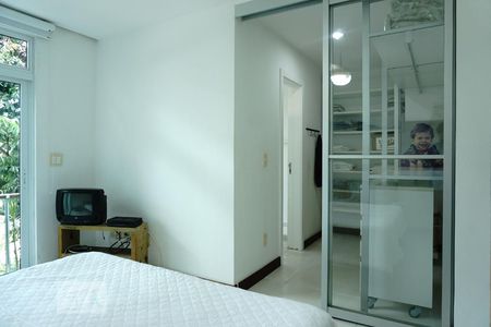 Casa à venda com 424m², 5 quartos e 4 vagasSuíte 3