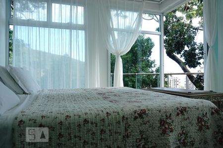 Casa à venda com 424m², 5 quartos e 4 vagasSuíte 5