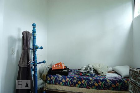 Casa à venda com 424m², 5 quartos e 4 vagasQuarto de Serviço