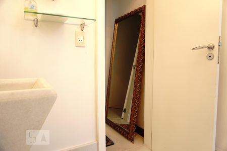 Casa à venda com 424m², 5 quartos e 4 vagasLavabo