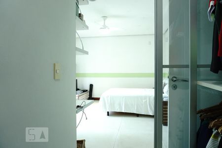 Casa à venda com 424m², 5 quartos e 4 vagasCloset da Suíte 4