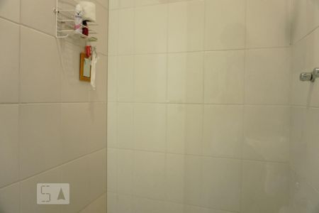 Casa à venda com 424m², 5 quartos e 4 vagasBanheiro de Serviço