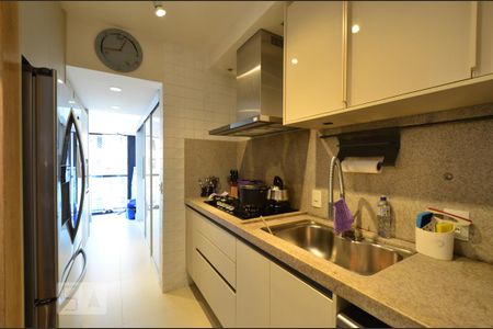 Apartamento para alugar com 108m², 3 quartos e 2 vagasCozinha