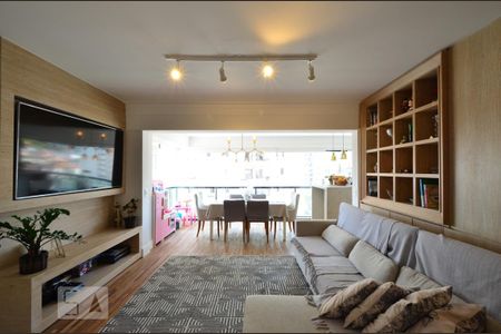 Apartamento para alugar com 108m², 3 quartos e 2 vagasSala
