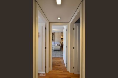 Apartamento para alugar com 108m², 3 quartos e 2 vagasCorredor