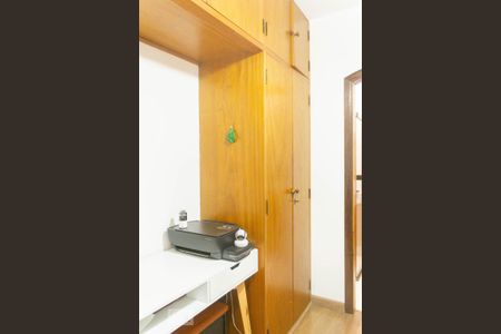 Casa à venda com 194m², 3 quartos e 3 vagasSuíte 2