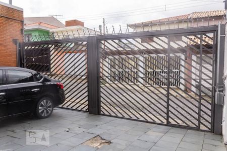 Casa à venda com 194m², 3 quartos e 3 vagasGaragem