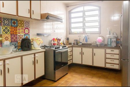 Casa à venda com 194m², 3 quartos e 3 vagasCozinha