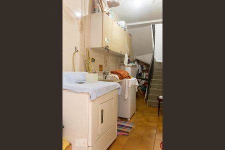 Casa à venda com 194m², 3 quartos e 3 vagasÁrea de Serviço