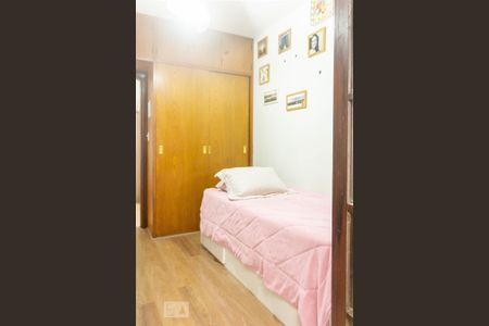 Casa à venda com 194m², 3 quartos e 3 vagasSuíte 3