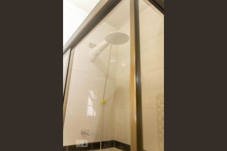 Casa à venda com 194m², 3 quartos e 3 vagasBanheiro Suíte 3