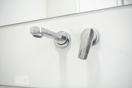 Apartamento para alugar com 70m², 2 quartos e 1 vagaBanheiro - Torneira