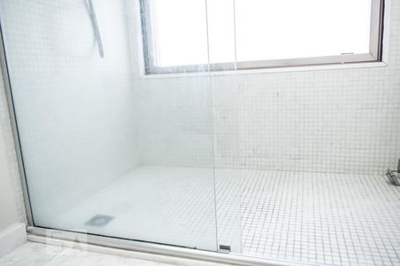 Apartamento para alugar com 70m², 2 quartos e 1 vagaSuíte