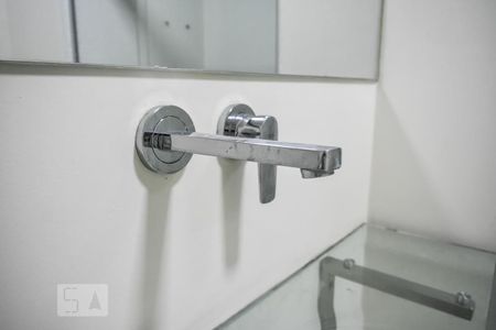 Apartamento para alugar com 70m², 2 quartos e 1 vagaBanheiro - Torneira