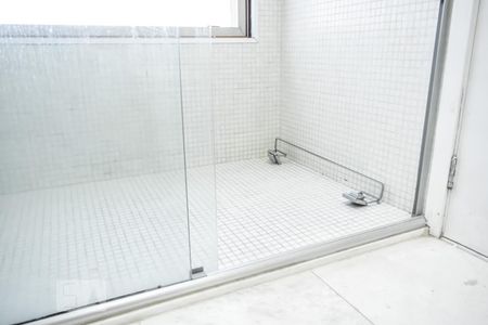 Apartamento para alugar com 70m², 2 quartos e 1 vagaSuíte