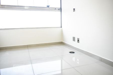 Apartamento para alugar com 70m², 2 quartos e 1 vagaLavanderia