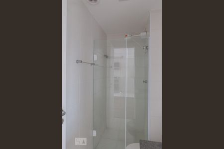Banheiro de apartamento à venda com 1 quarto, 33m² em Água Branca, São Paulo