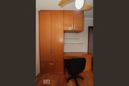 Apartamento para alugar com 79m², 3 quartos e 2 vagasQuarto 2