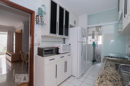 Apartamento para alugar com 79m², 3 quartos e 2 vagasCozinha