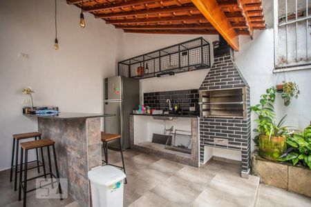 Casa à venda com 350m², 3 quartos e 8 vagasQuintal - Churrasqueira